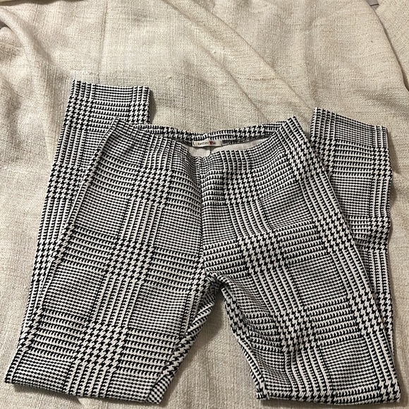 HOUNDSTOOTH Leggings - Must Have! - Picture 4 of 6
